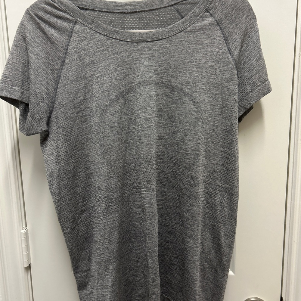 nwot Lululemon swiftly